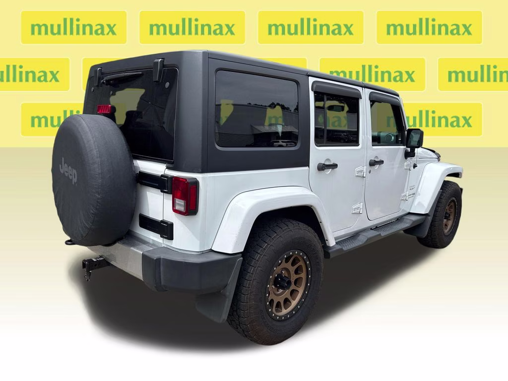 2018 Bright White Clearcoat Jeep Wrangler JK Unlimited Sahara 4X4 SUV