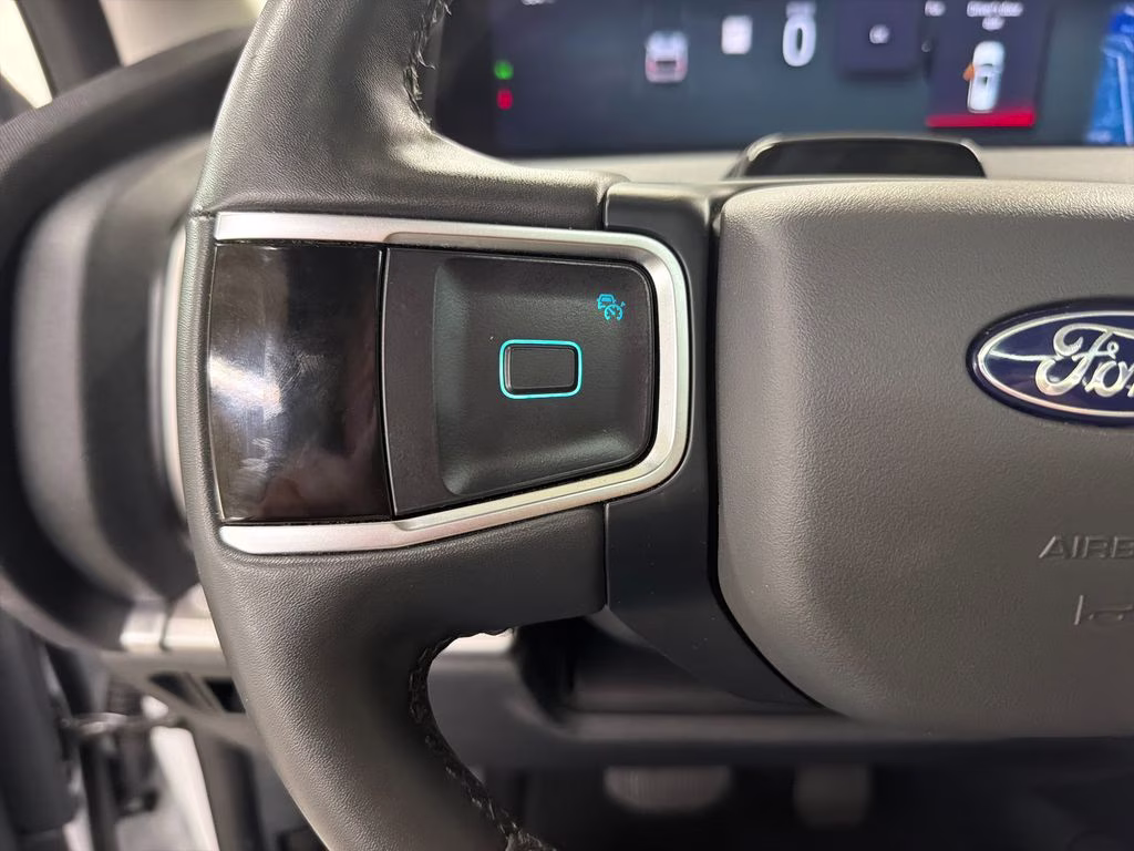 2025 Oxford White Ford Expedition Max Active RWD SUV