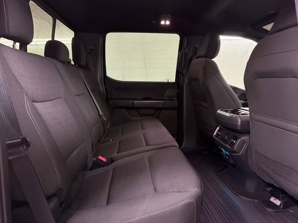 2024 Black Metallic Ford F-150 XLT RWD Truck