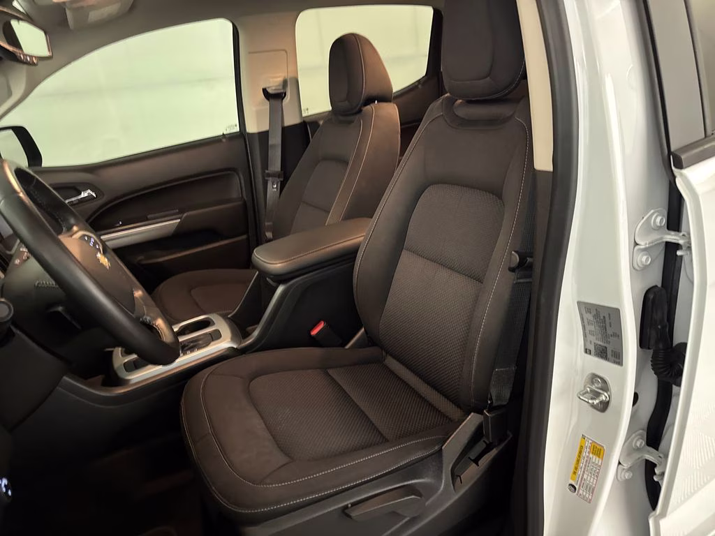 2022 Summit White Chevrolet Colorado LT RWD Truck