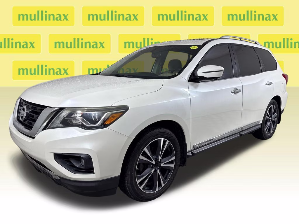 2018 Pearl White Nissan Pathfinder Platinum FWD SUV
