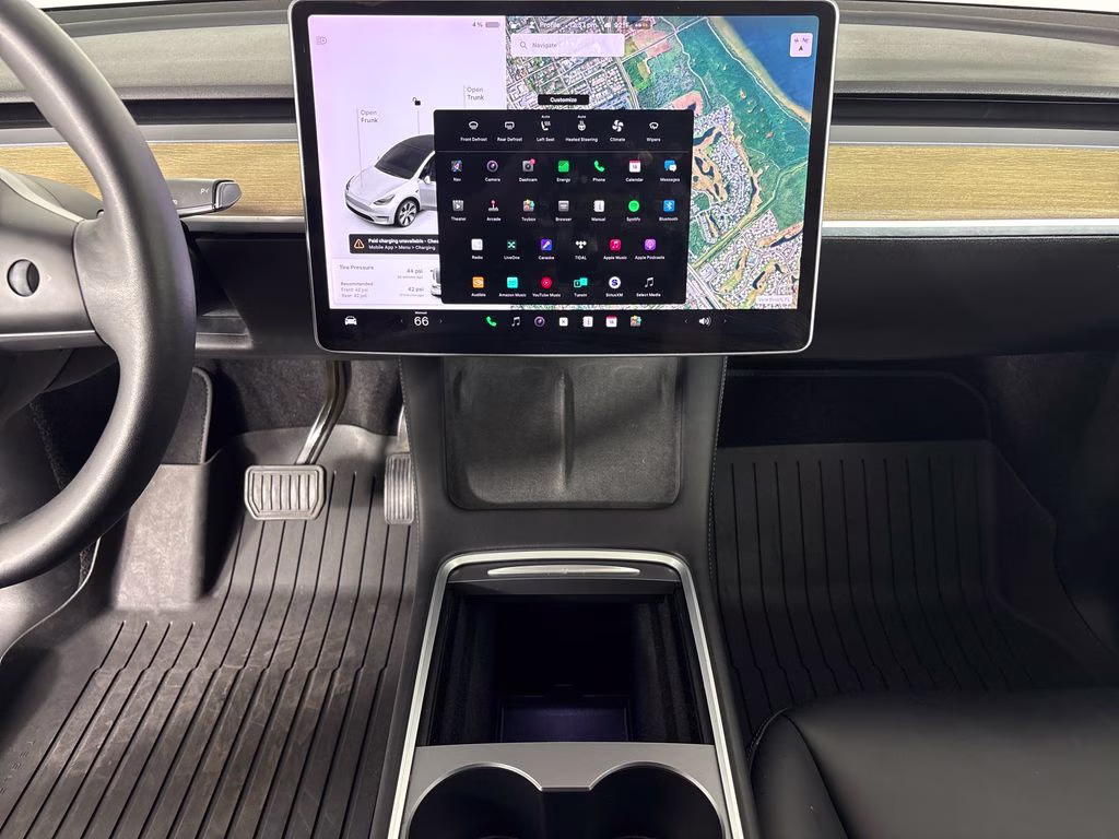 2022 Pearl White Multi-Coat Tesla Model Y Long Range AWD SUV