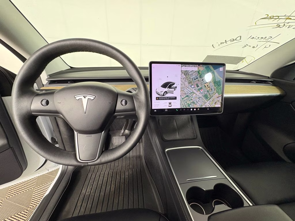 2022 Pearl White Multi-Coat Tesla Model Y Long Range AWD SUV