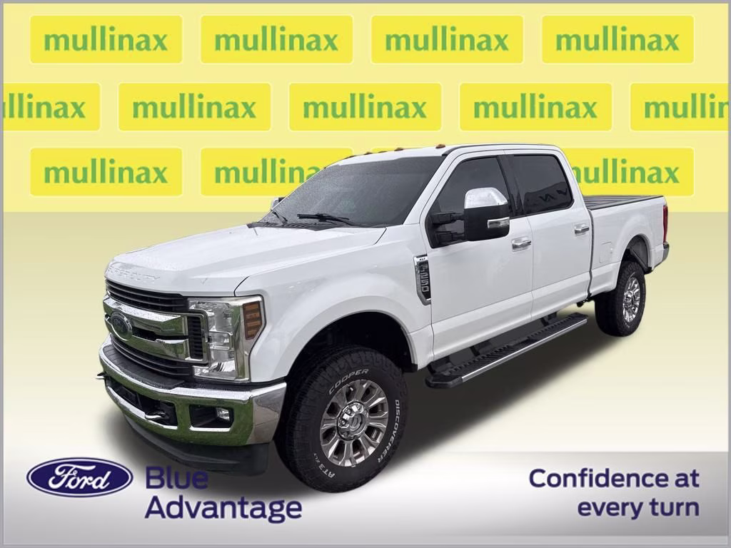 2019 Oxford White Ford Super Duty F-250 SRW XLT 4X4 Truck