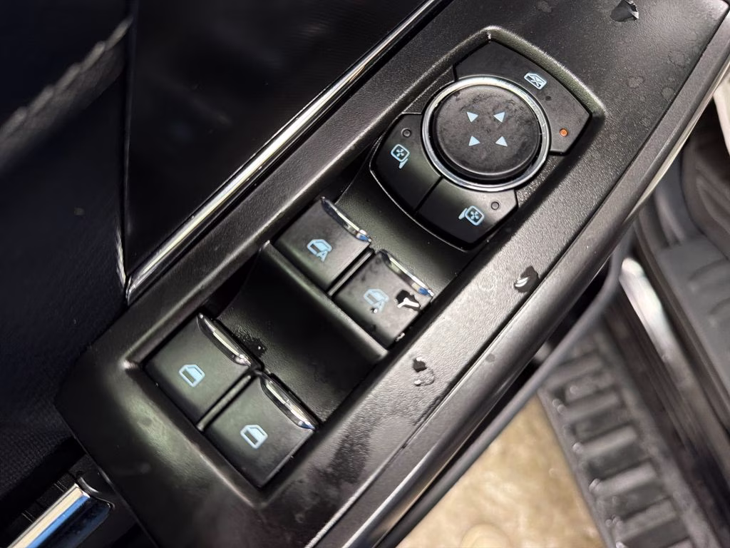 2024 Black Metallic Ford F-150 XLT RWD Truck