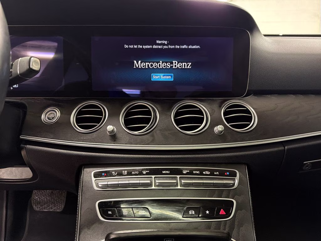 2022 Graphite Gray Metallic Mercedes-Benz E-Class E 350 RWD Sedan