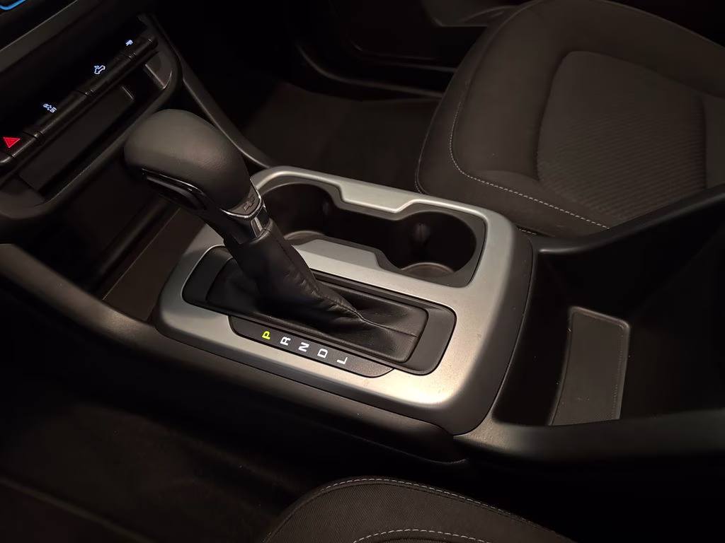 2022 Summit White Chevrolet Colorado LT RWD Truck