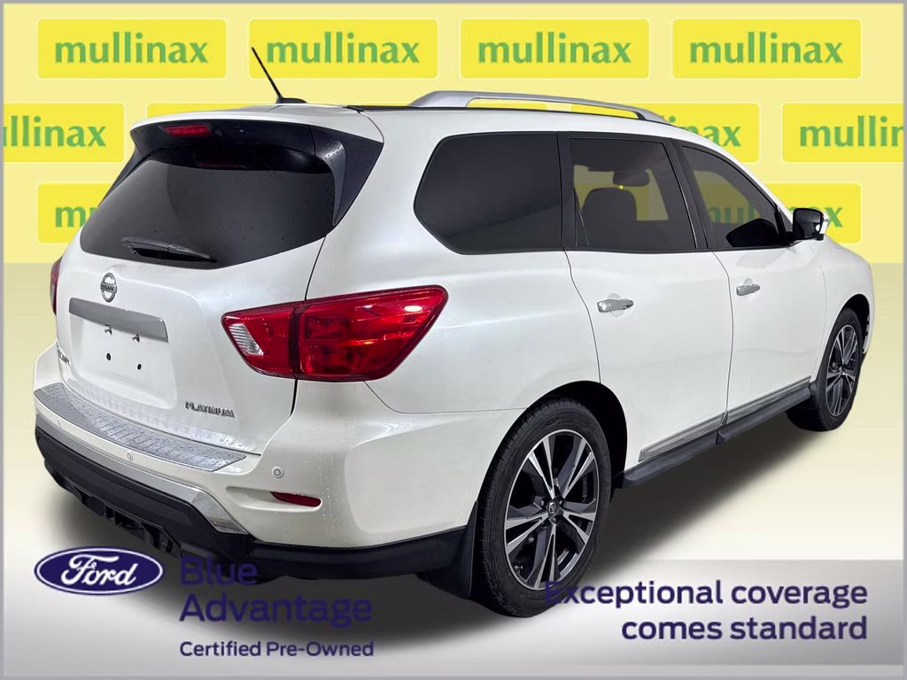 2018 Pearl White Nissan Pathfinder Platinum FWD SUV