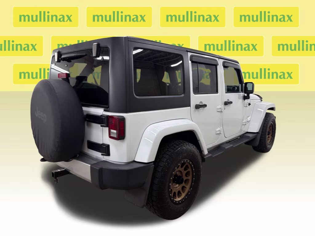 2018 Bright White Clearcoat Jeep Wrangler JK Unlimited Sahara 4X4 SUV