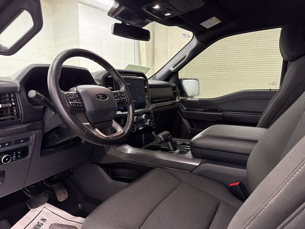 2024 Black Metallic Ford F-150 XLT RWD Truck