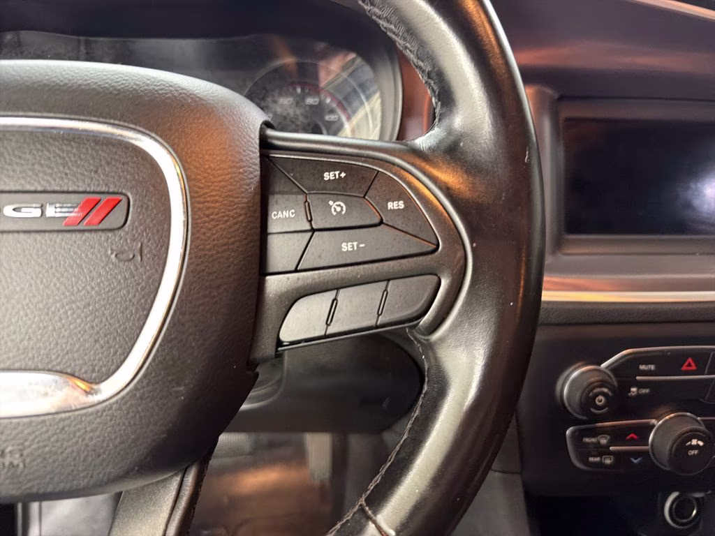 2019 Destroyer Gray Clearcoat Dodge Charger SXT RWD Sedan