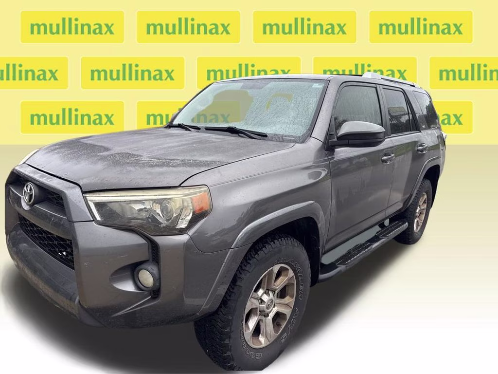 2015 Magnetic Gray Metallic Toyota 4Runner SR5 4X4 SUV