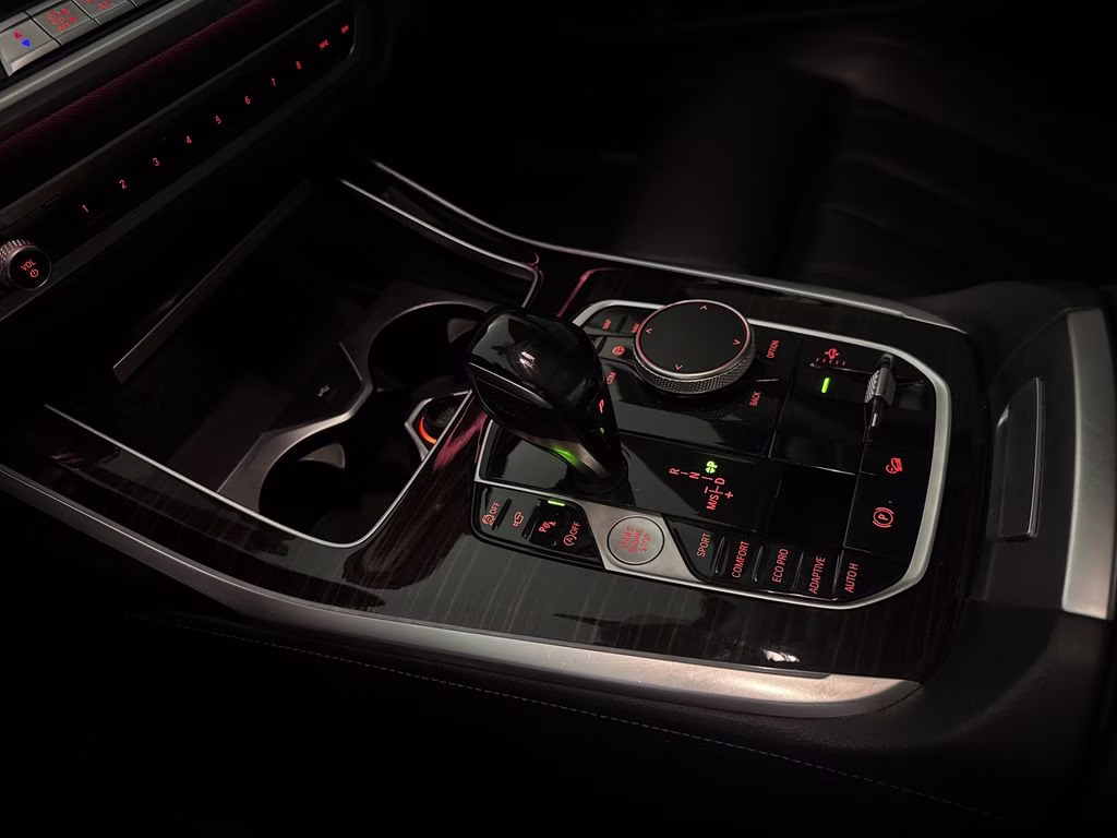 2020 Black Sapphire Metallic BMW X7 xDrive40i AWD SUV