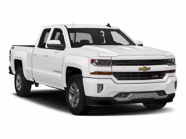 2017 Silver Ice Metallic Chevrolet Silverado 1500 LT 4X4 Truck