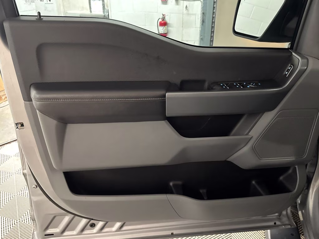 2023 Silver Metallic Ford F-150 XLT 4X4 Truck