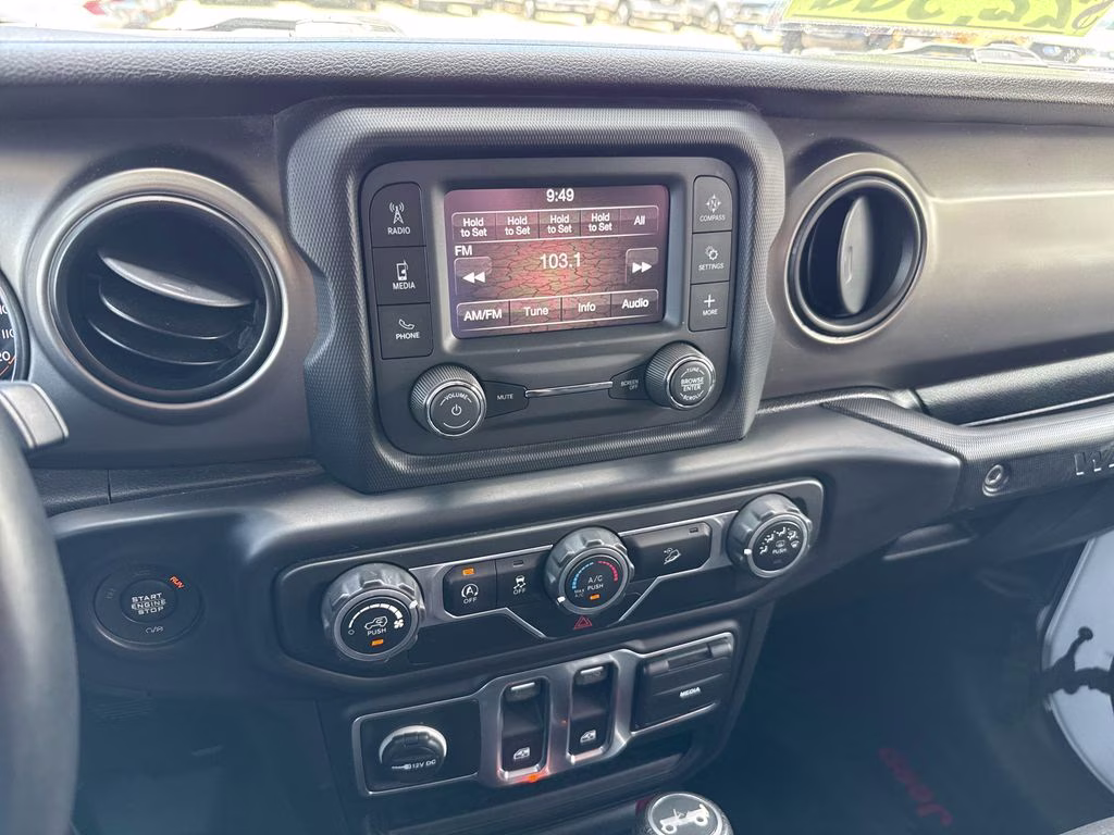2019 Bright White Clearcoat Jeep Wrangler Sport S 4X4 SUV