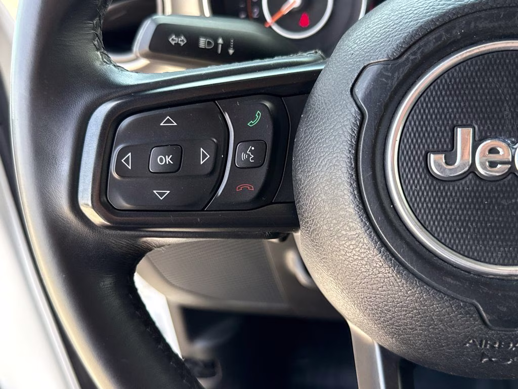 2019 Bright White Clearcoat Jeep Wrangler Sport S 4X4 SUV