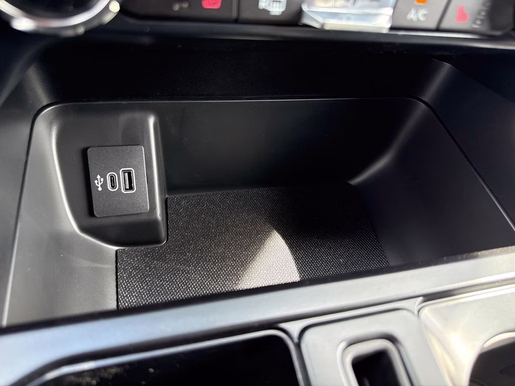 2026 Avalanche Ford F-150 XLT RWD Truck