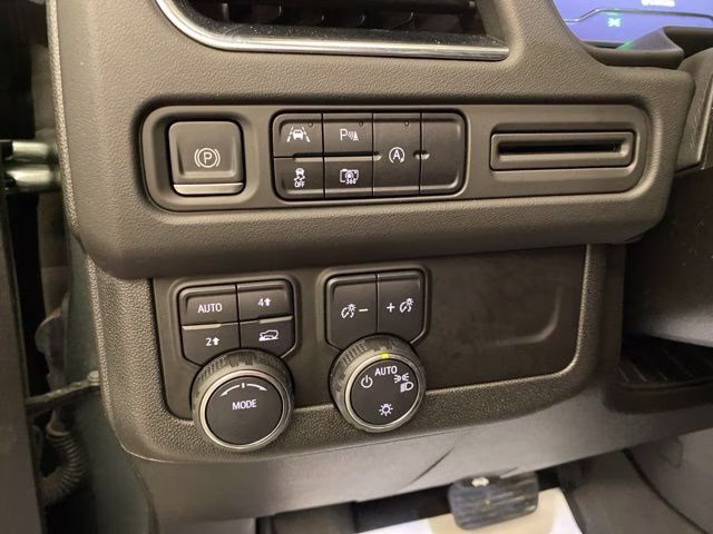 2023 Silver Sage Metallic Chevrolet Tahoe LT 4X4 SUV
