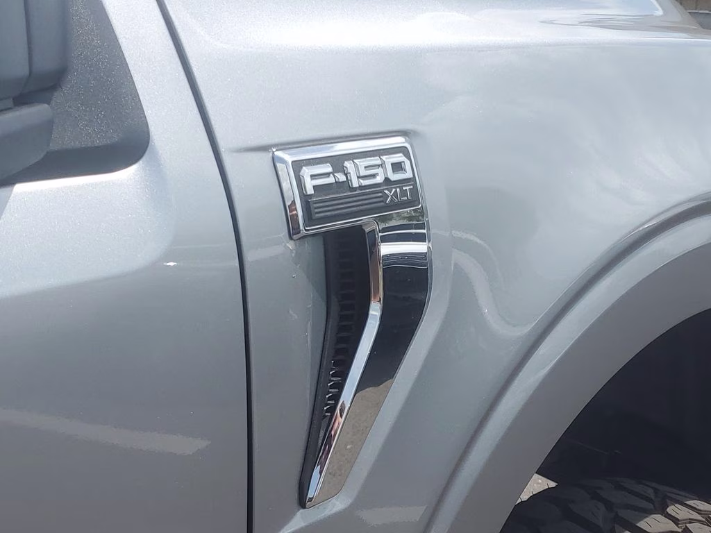 2025 Silver Ford F-150 XLT 4X4 Truck