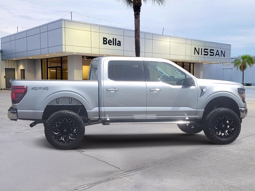 2025 Silver Ford F-150 XLT 4X4 Truck