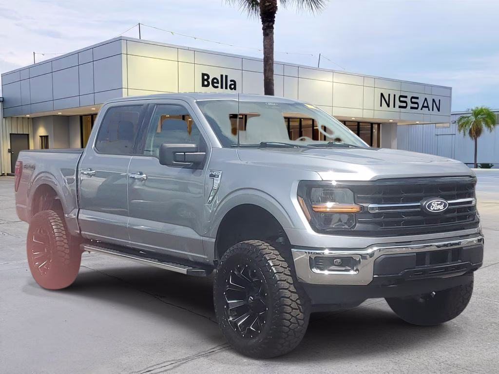 2025 Silver Ford F-150 XLT 4X4 Truck