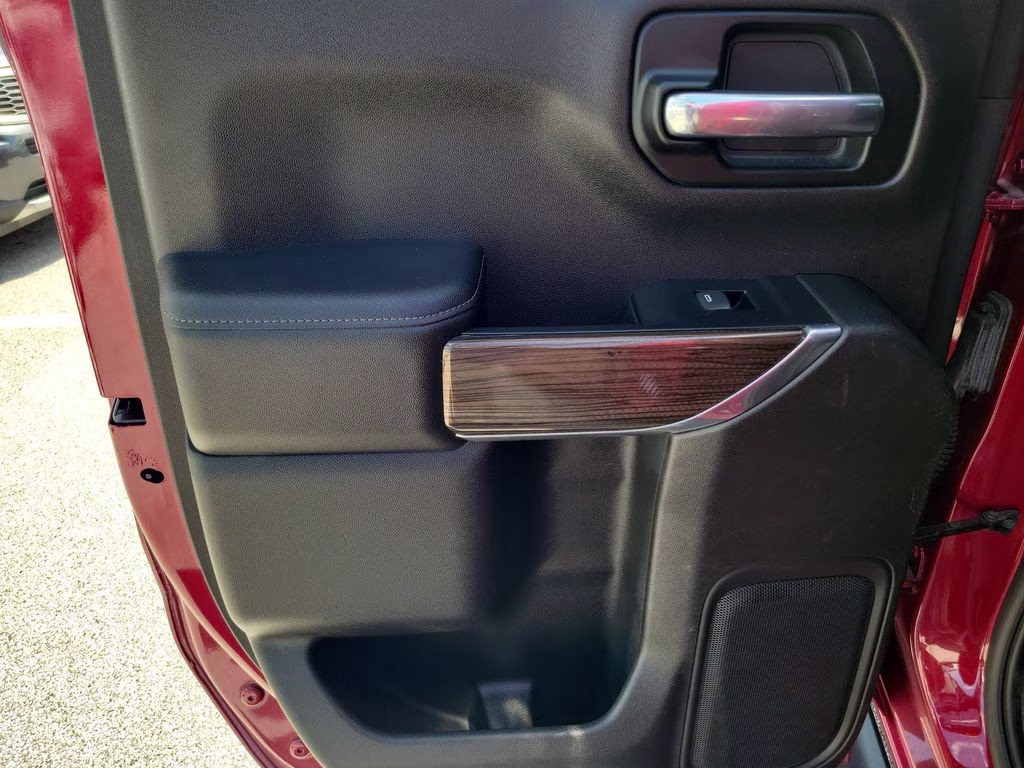 2019 Cajun Red Tintcoat Chevrolet Silverado 1500 RST 4X4 Truck