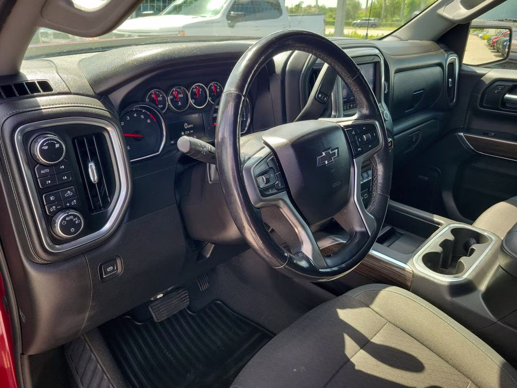 2019 Cajun Red Tintcoat Chevrolet Silverado 1500 RST 4X4 Truck