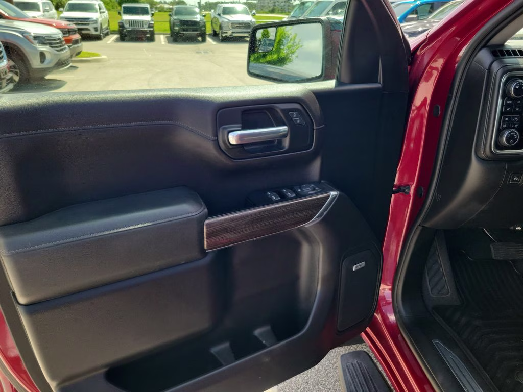 2019 Cajun Red Tintcoat Chevrolet Silverado 1500 RST 4X4 Truck