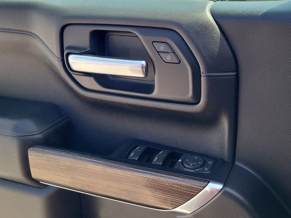 2019 Cajun Red Tintcoat Chevrolet Silverado 1500 RST 4X4 Truck