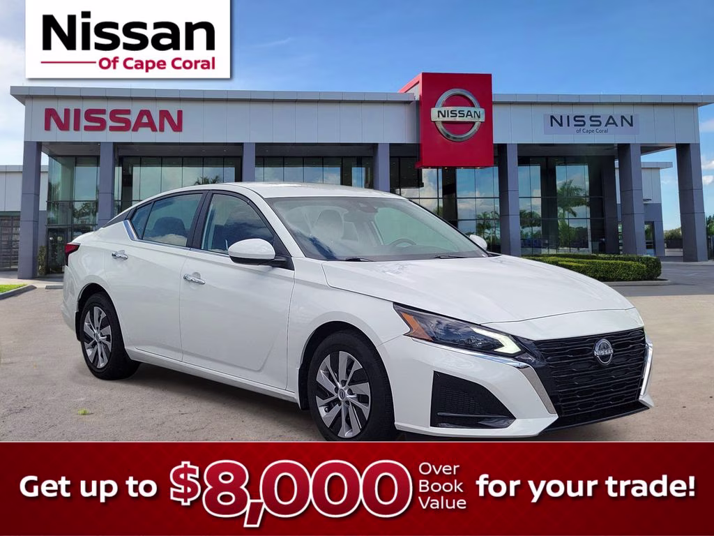 2023 Glacier White Nissan Altima 2.5 S FWD Sedan