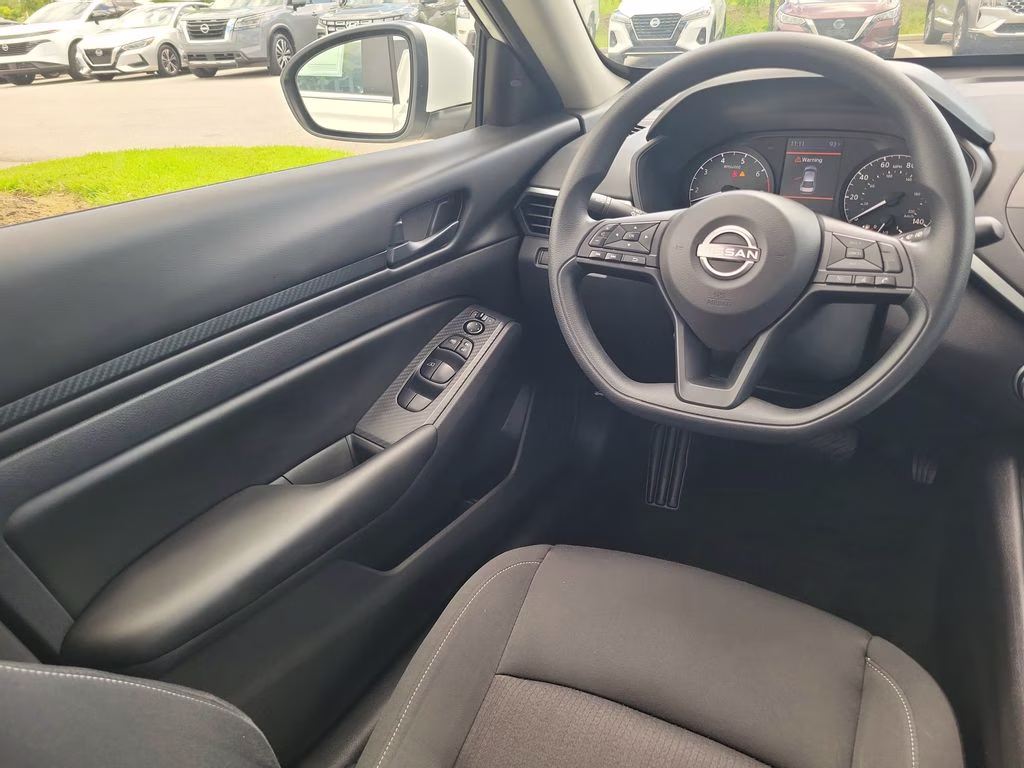 2023 Glacier White Nissan Altima 2.5 S FWD Sedan