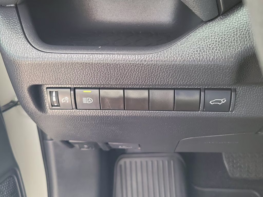 2024 Ice Toyota RAV4 XLE FWD SUV