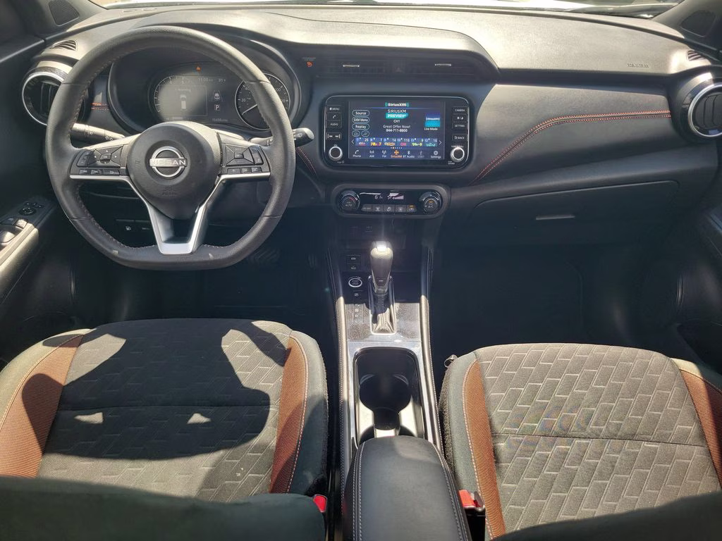 2024 Aspen White/Super Black Nissan Kicks SR FWD SUV