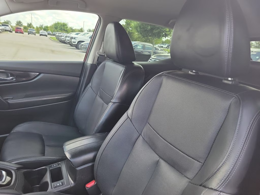 2022 Scarlet Ember Pearl Metallic Nissan Rogue Sport SL FWD SUV