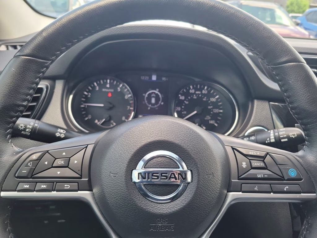 2022 Scarlet Ember Pearl Metallic Nissan Rogue Sport SL FWD SUV