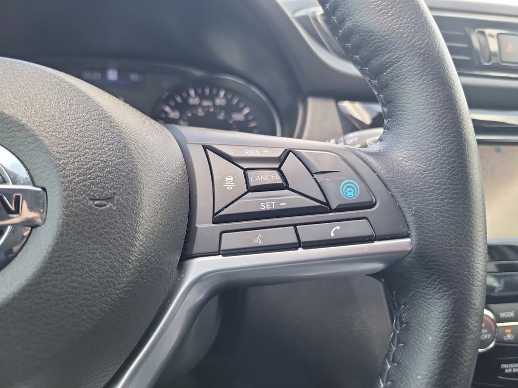 2022 Scarlet Ember Pearl Metallic Nissan Rogue Sport SL FWD SUV
