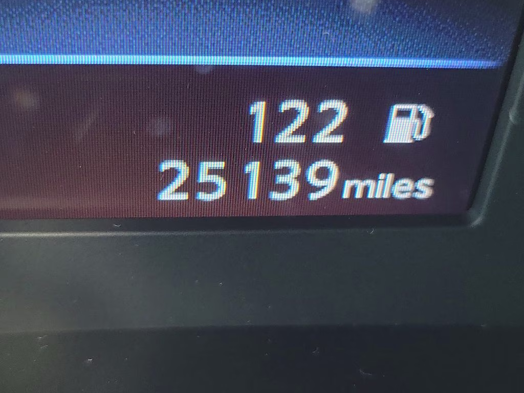 2022 Scarlet Ember Pearl Metallic Nissan Rogue Sport SL FWD SUV