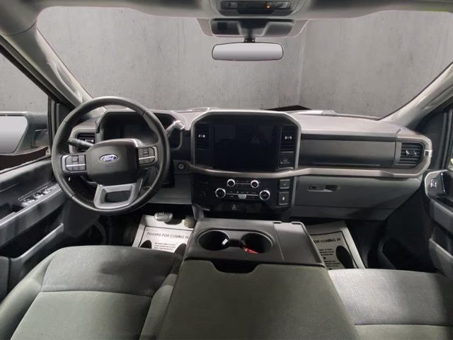 2025 Oxford White Ford F-150 XLT 4X4 Truck