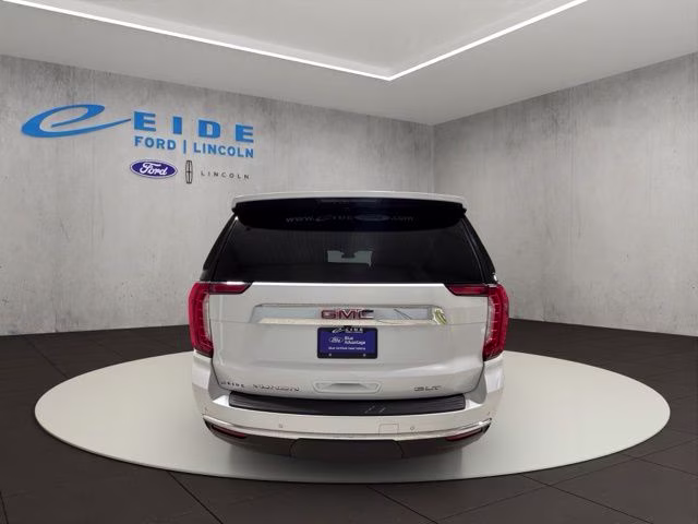 2024 White Frost Tricoat GMC Yukon SLT 4X4 SUV