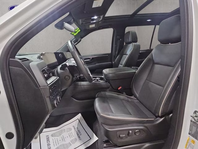 2025 Iridescent Pearl Tricoat Chevrolet Tahoe Premier 4X4 SUV