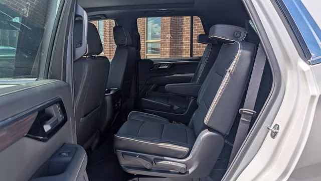 2025 Iridescent Pearl Tricoat Chevrolet Tahoe Premier 4X4 SUV