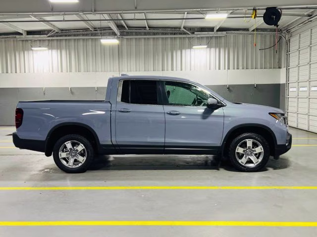 2026 Sonic Gray Pearl Honda Ridgeline RTL AWD Truck