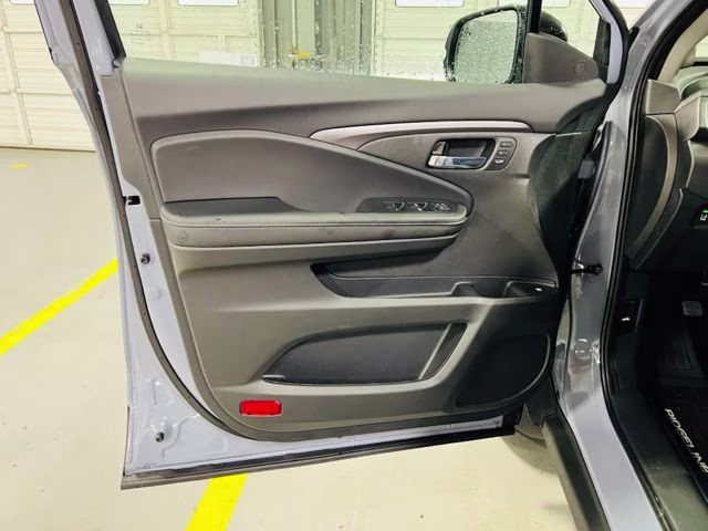 2026 Sonic Gray Pearl Honda Ridgeline RTL AWD Truck