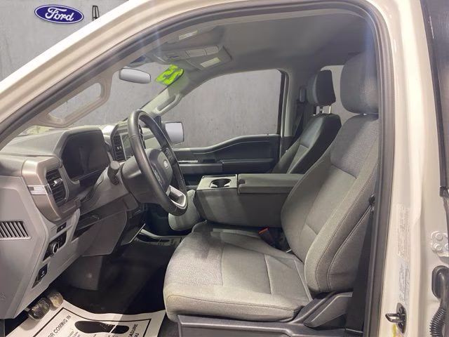 2025 Oxford White Ford F-150 XLT 4X4 Truck