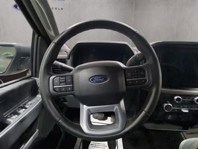 2025 Oxford White Ford F-150 XLT 4X4 Truck