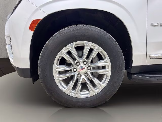 2024 White Frost Tricoat GMC Yukon SLT 4X4 SUV