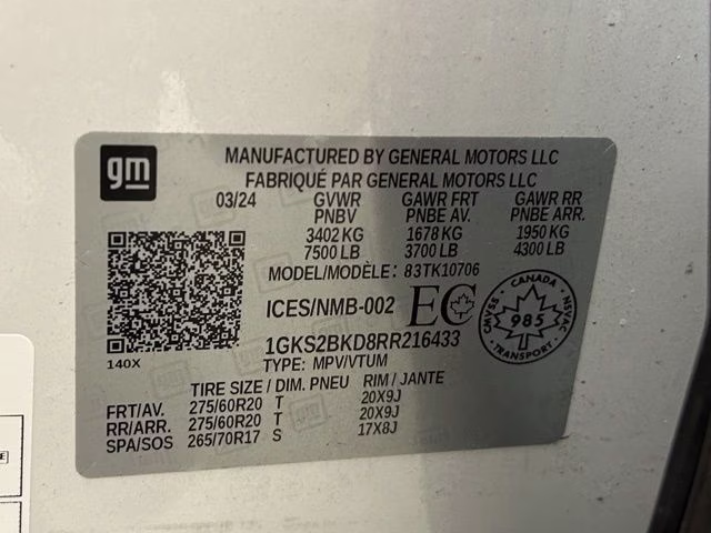 2024 White Frost Tricoat GMC Yukon SLT 4X4 SUV