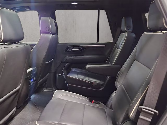 2025 Iridescent Pearl Tricoat Chevrolet Tahoe Premier 4X4 SUV