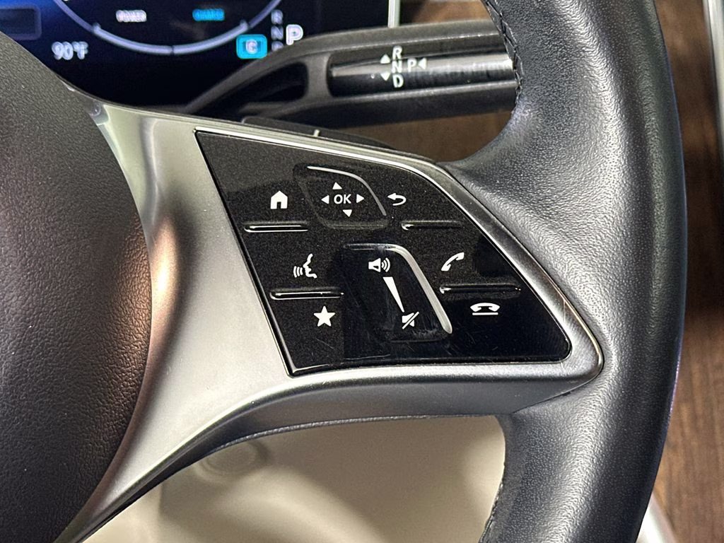 2023 Mojave Silver Metallic Mercedes-Benz C-Class C 300 RWD Sedan